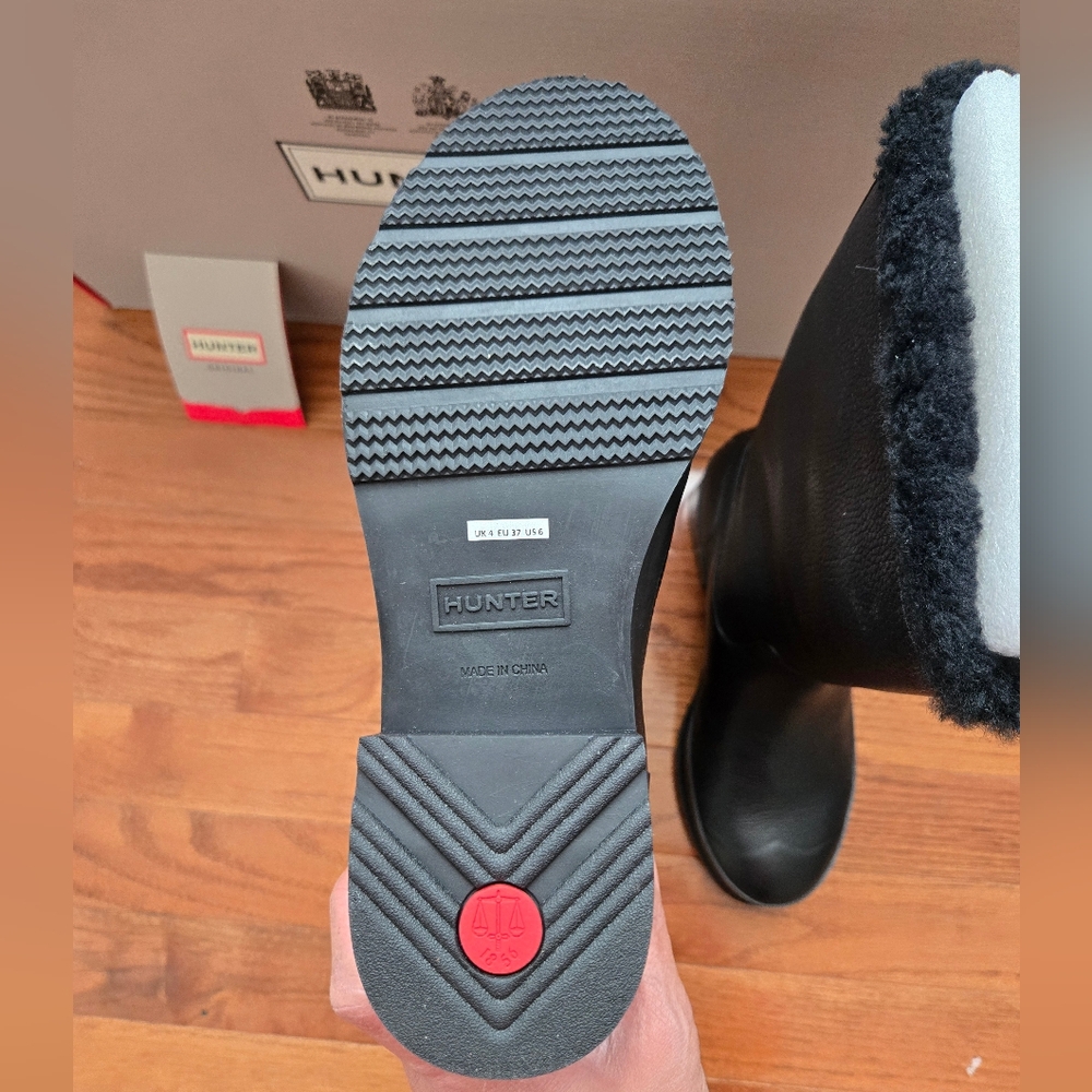 Hunter Shearling Boots - Picture 10 of 13